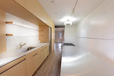 Rented by BSRG Realty