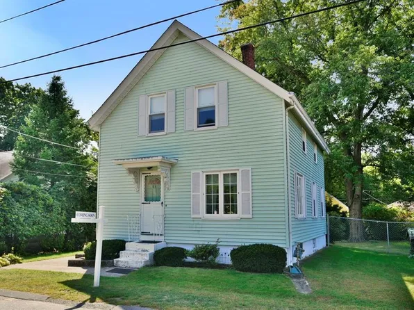 63 South St, Lincoln, RI 02865