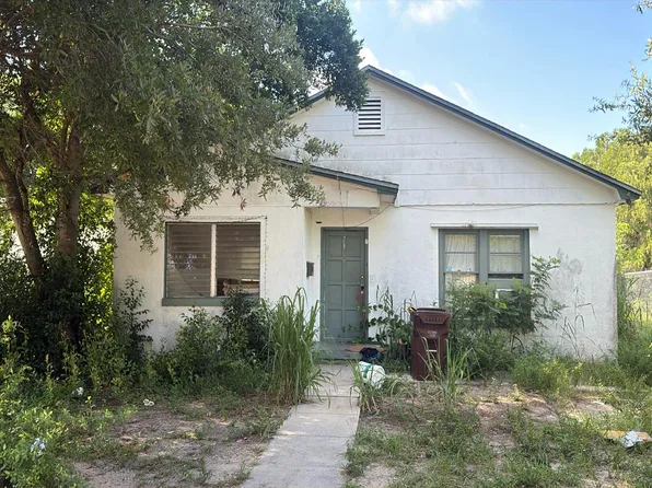 23 W Sessoms Ave, Lake Wales, FL 33853