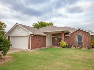 2905 Rockingham Dr, Norman, OK 73071