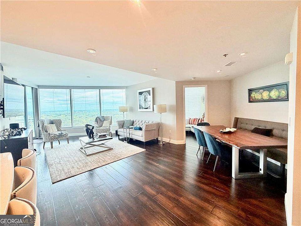 1st image of 3338 Peachtree Rd NE APT 2303