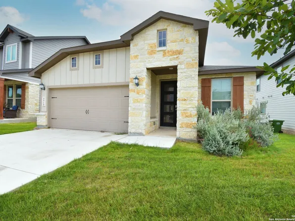 4910 OXBOW BND, St Hedwig, TX 78152