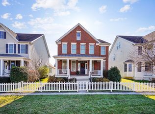 42534 Neighborly Ln, Chantilly, VA 20152