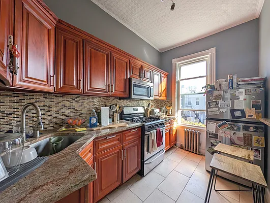 Rented by MySpaceNYC | media 15