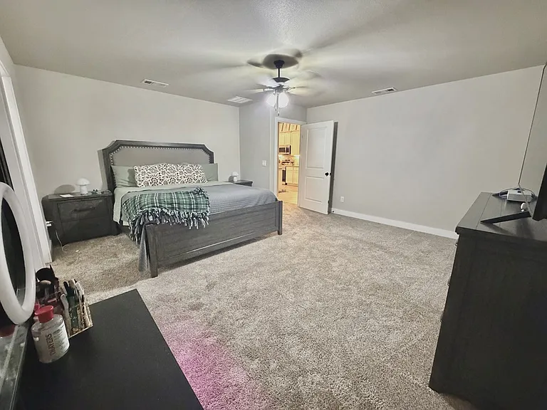 2409 Ranch Ave — Photo 6