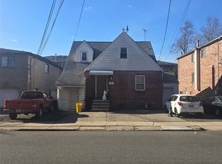 253 5th St, Palisades Park, NJ