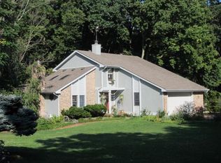 2098 Hilltop Rd, Xenia, OH 45385