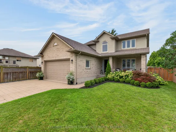 7 Finch St, North Middlesex, ON N0M 1A0