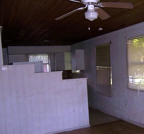 3rd image of 3646 16th Ave S