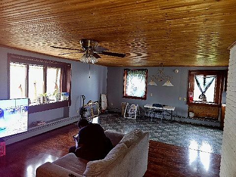 3rd image of 19 Lloyd Dr #3