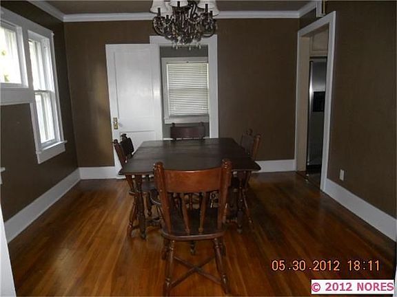 5th image of 1733 S Xanthus Ave