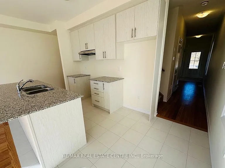 673 Ribstone Ct — Photo 3