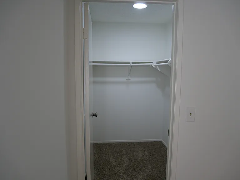 109 Roswell Ave #205 — Photo 12