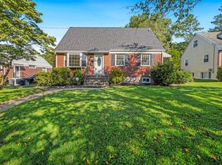 4107 Mitscher Ct, Kensington, MD 20895