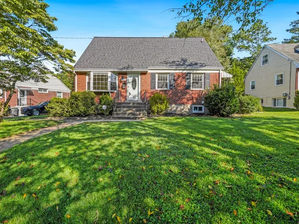 4107 Mitscher Ct, Kensington, MD 20895
