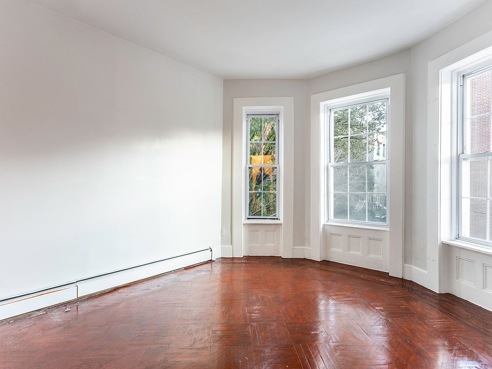 1st image of 329 Quincy St #B