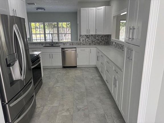 5th image of 15401 SW Palm Drive