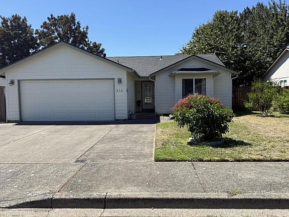 2nd image of 214 NE 170th Ave
