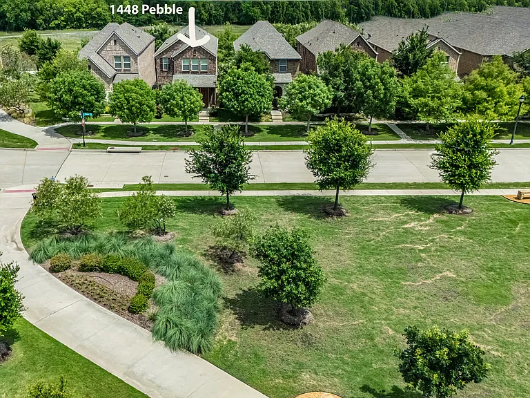 1448 Pebble Way — Photo 21