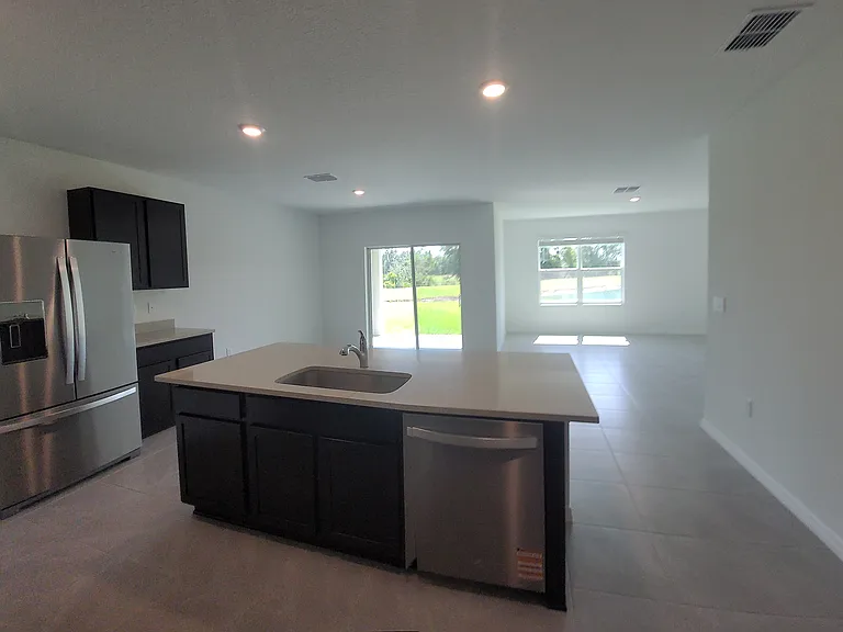2919 Gardiner Ln — Photo 5