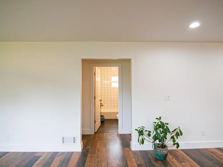 1803 Fairwood Ave — Photo 14