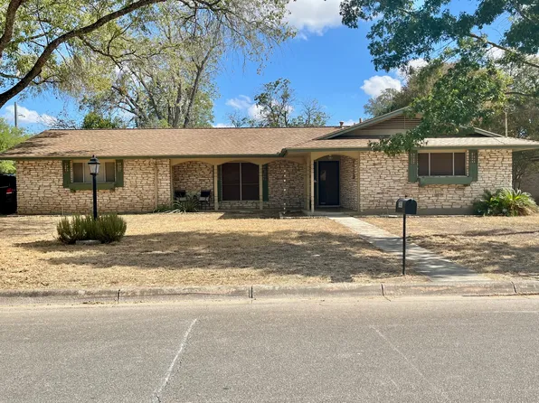 303 Inspiration Dr, New Braunfels, TX 78130