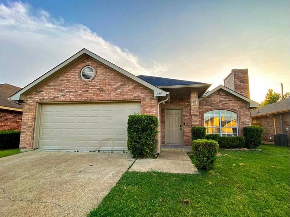 1st image of 725 Nelson Dr