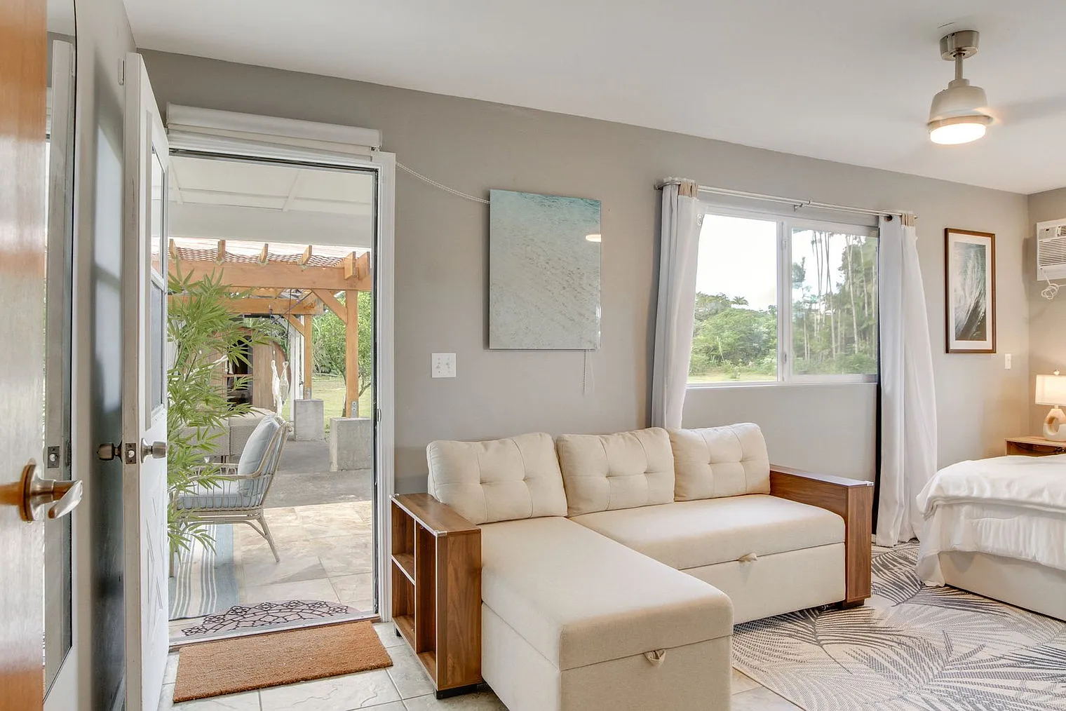 5 bed, 3.0 bath, 2195 sqft, $10,031 — Photo 4
