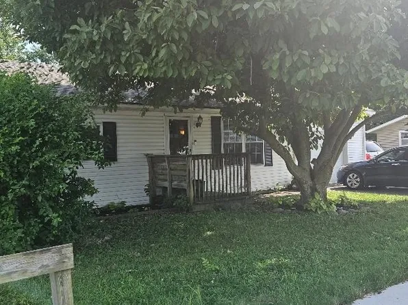 489 Prather Dr, Martinsville, IN 46151