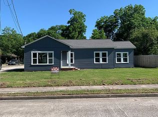 3007 Massey Tompkins Rd, Baytown, TX 77521