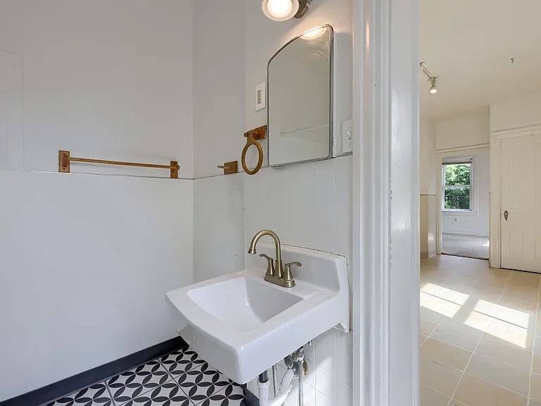 240 E Frederick St #2 — Photo 13