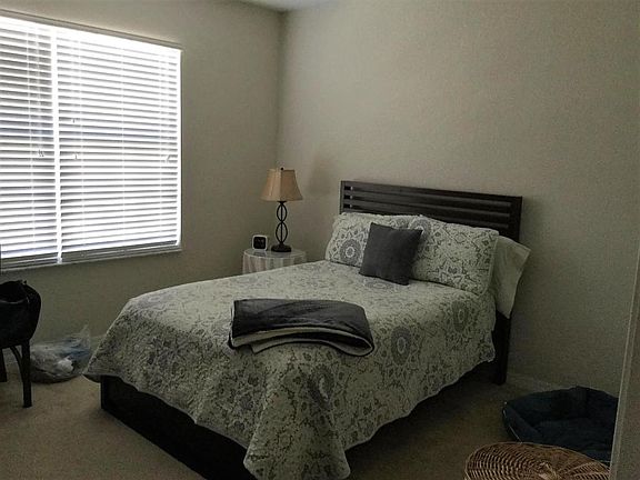 4th image of 130 SW Peacock Blvd APT 16-204