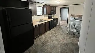Americana Estates — Photo 22