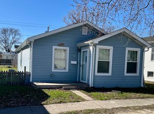 652 State St, Hobart, IN 46342