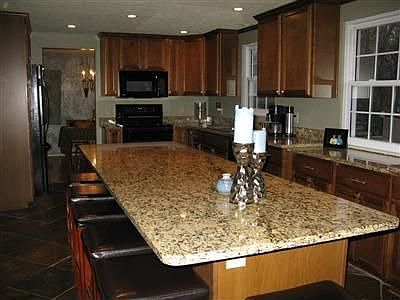 2nd image of 1524 Lynlee Dr