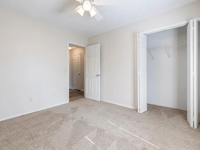 1939 N Caton Dr — Photo 11