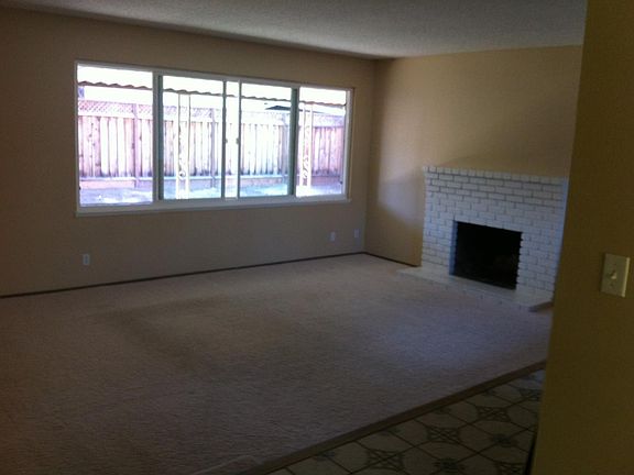 2nd image of 702 Saranac Dr
