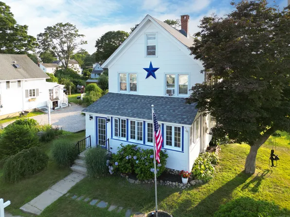 53 Smith Street, East Lyme, CT 06357