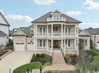 813 Stonewater Blvd, Franklin, TN 37064