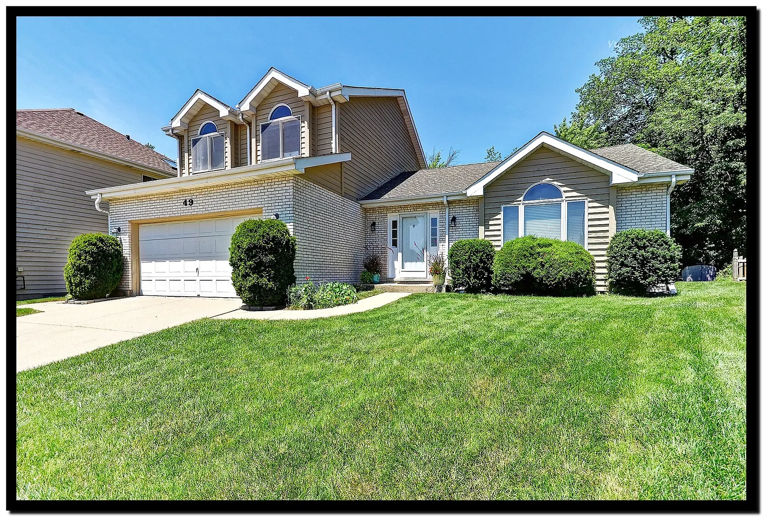 49 Falcon Pl photo 1