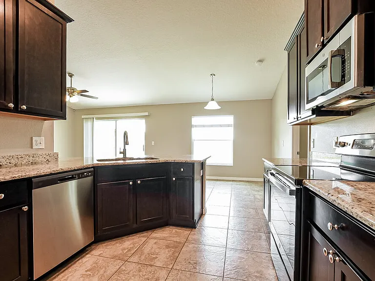 3042 Drema Dr — Photo 7