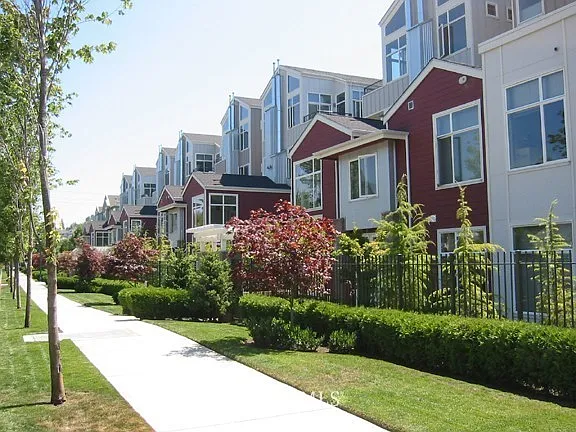 1 bed, 614 sqft, $2,350 — Photo 1