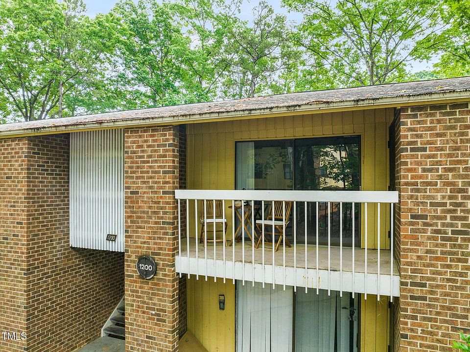 1st image of 1200 Schaub Dr APT G