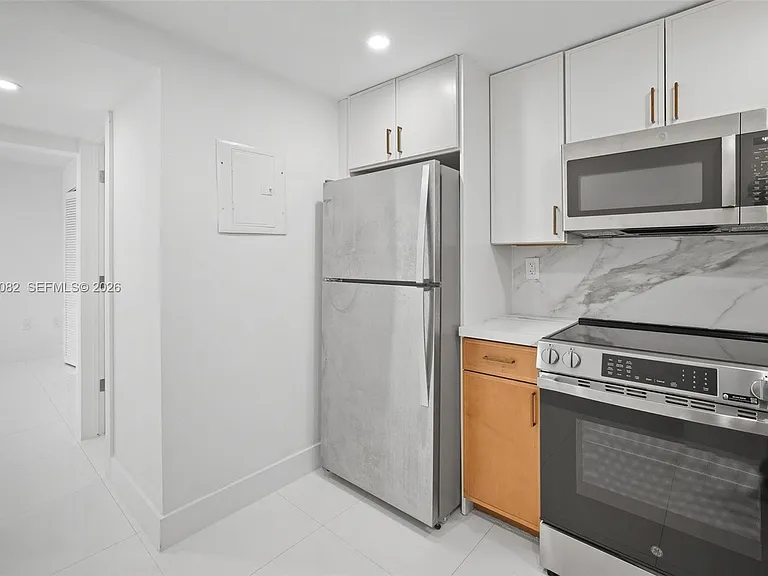 1245 West Ave #401 — Photo 8