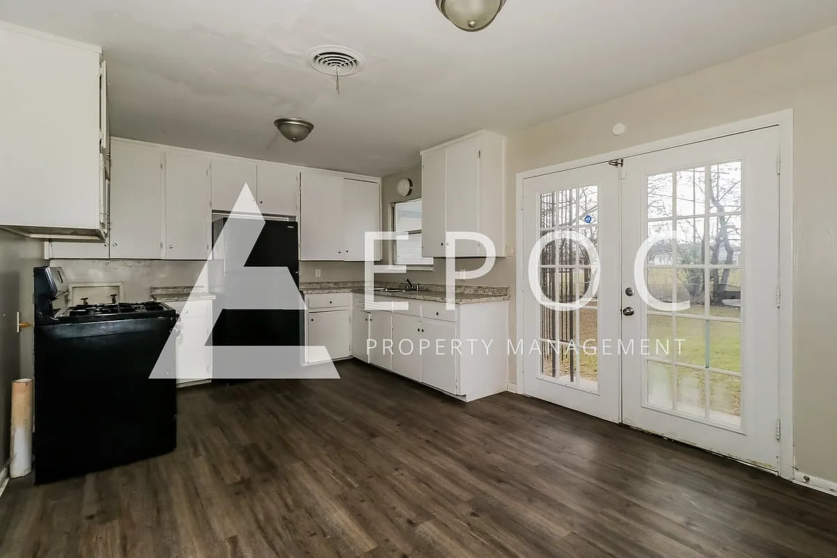 1412 Alta Mira Dr — Photo 4