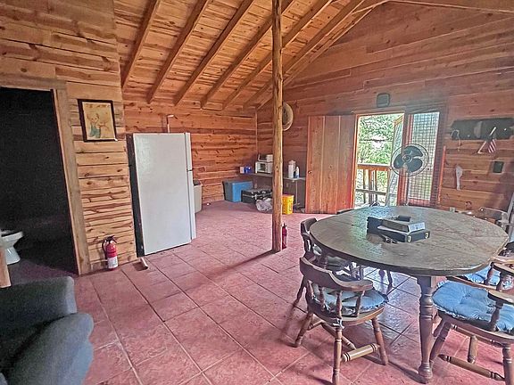 5th image of 51 Mountain Rd