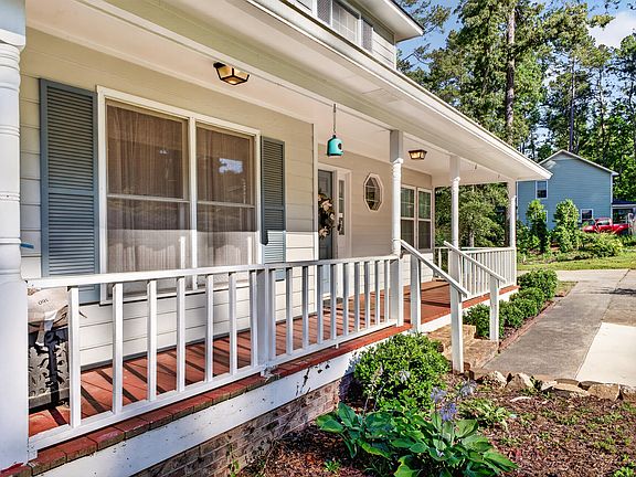 2nd image of 105 Quail Dr