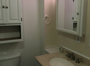 59 Manchester St, Nashua, NH 03064