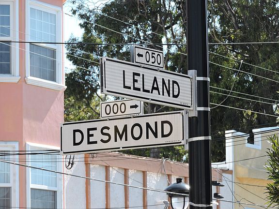 2nd image of 46 Desmond St