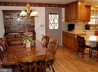 104 Brubaker Rd, Lititz, PA 17543